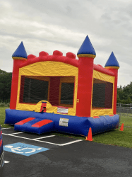 469ad41159e4128ef7e2c49cce9eb675 1763911862 Bounce House