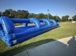 515312344 122205760112270983 8006072704281168323 n 1767287179 Blue Wave Slip and Slide